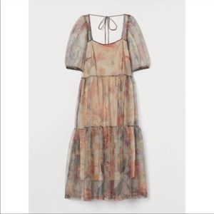 - H&M flowy, short sleeve floral midi dress -